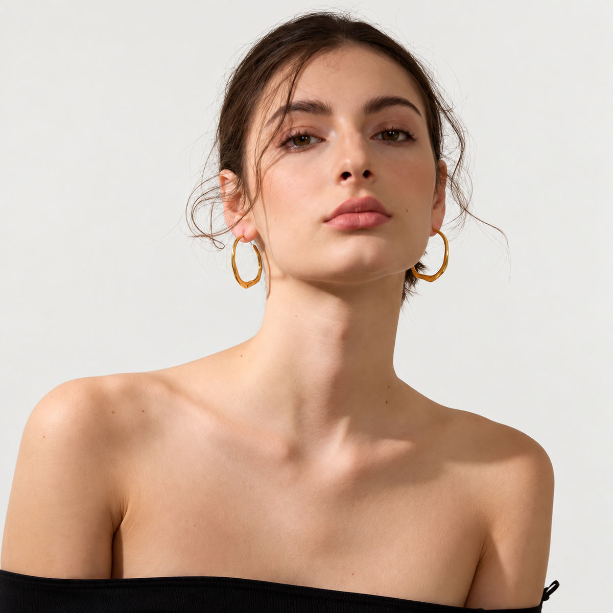 Waterproof Hoop Earrings with Geometric Rays