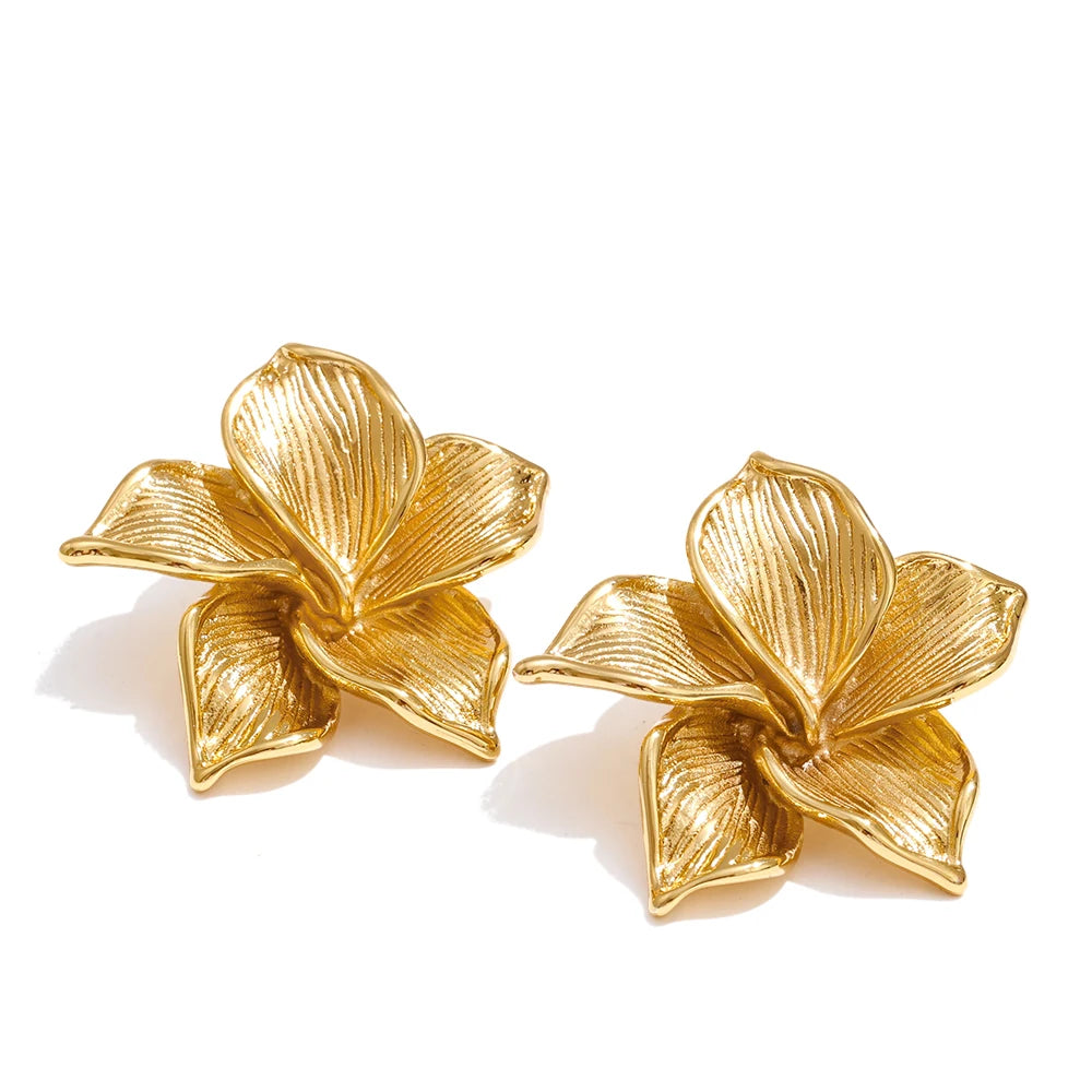 Aurelia Sculpted Bloom Gold Stud Earrings